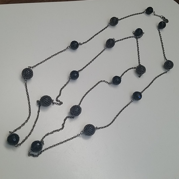 Long necklace - Picture 2 of 2